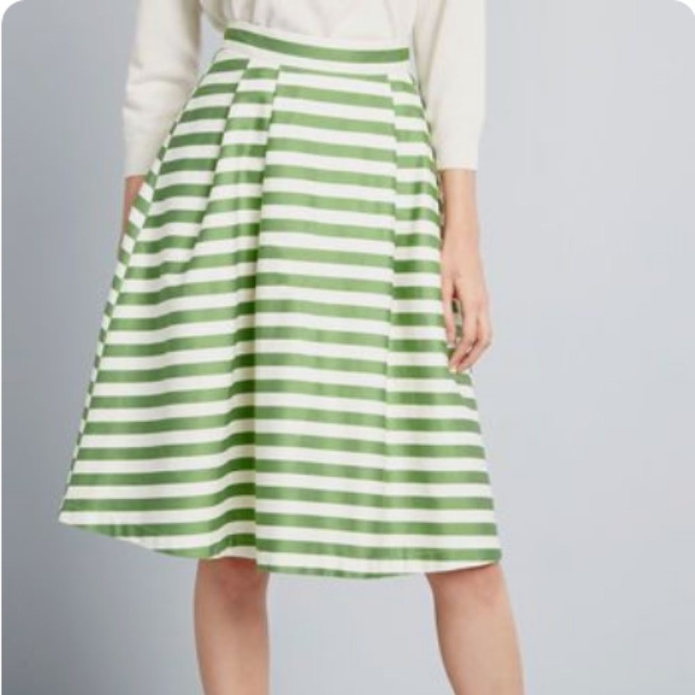 Modcloth Dusk and Stunner Midiskirt